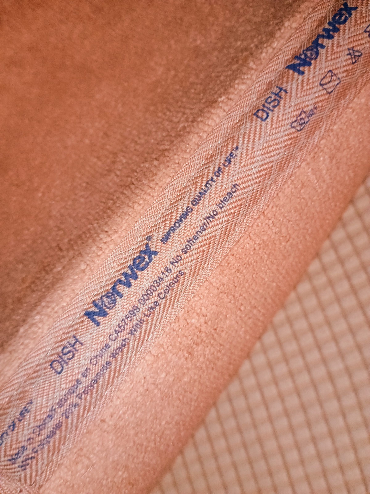 Norwex Dish Mat Netted micro Fiber Antibacterial Baclock Quick Air Dry Brown