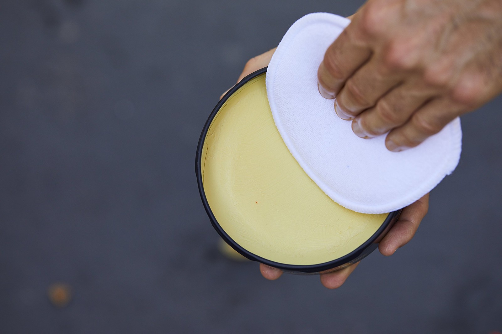 Car Care 986017 Cotton Terry Wax Applicator Pads 5 Inch Diameter, White, 6 Pack
