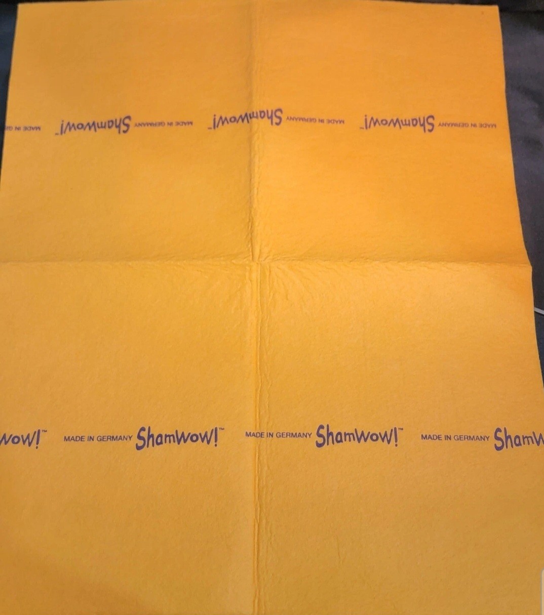 New ShamWow Multipurpose Large Towel Size 20″x23.5″ Made In Germany
