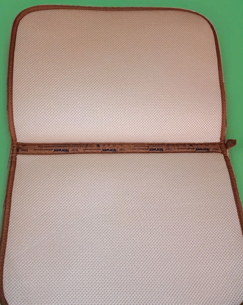 Norwex Dish Mat Netted micro Fiber Antibacterial Baclock Quick Air Dry Brown