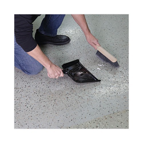 Boardwalk Counter Brush 4.5″, Gray Flagged Bristles, 3.5″ Tan Plastic Handle