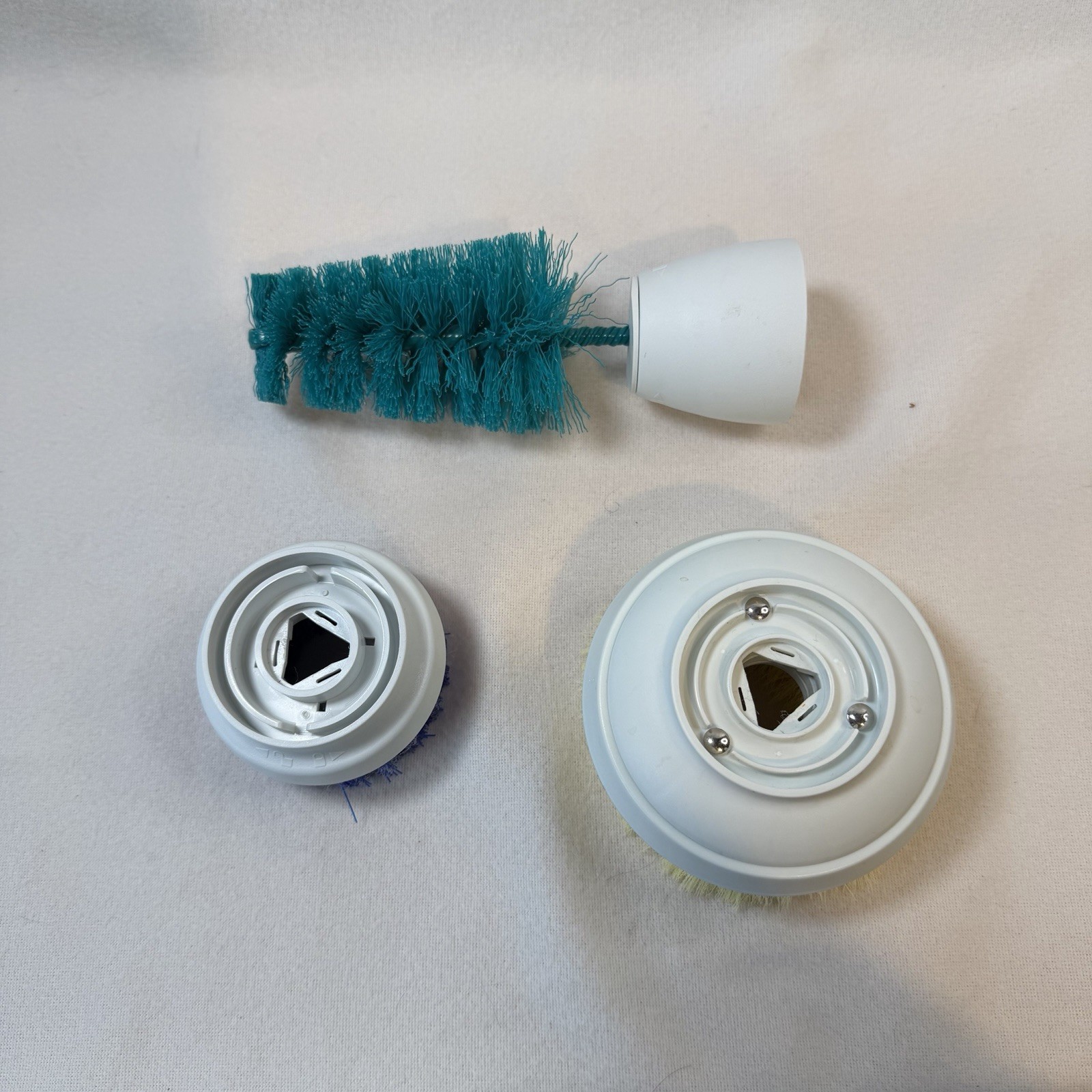 Black Decker ScumBuster S500 Cordless Power Scrubber Kit VersaPak Charger Caddy