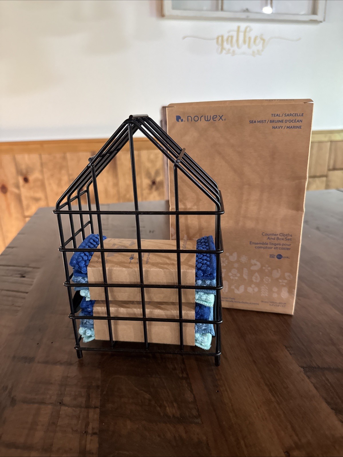 Norwex Counter Cloth & Box Set Brand New Wire House Holder – Teal/Sea Mist/Blue