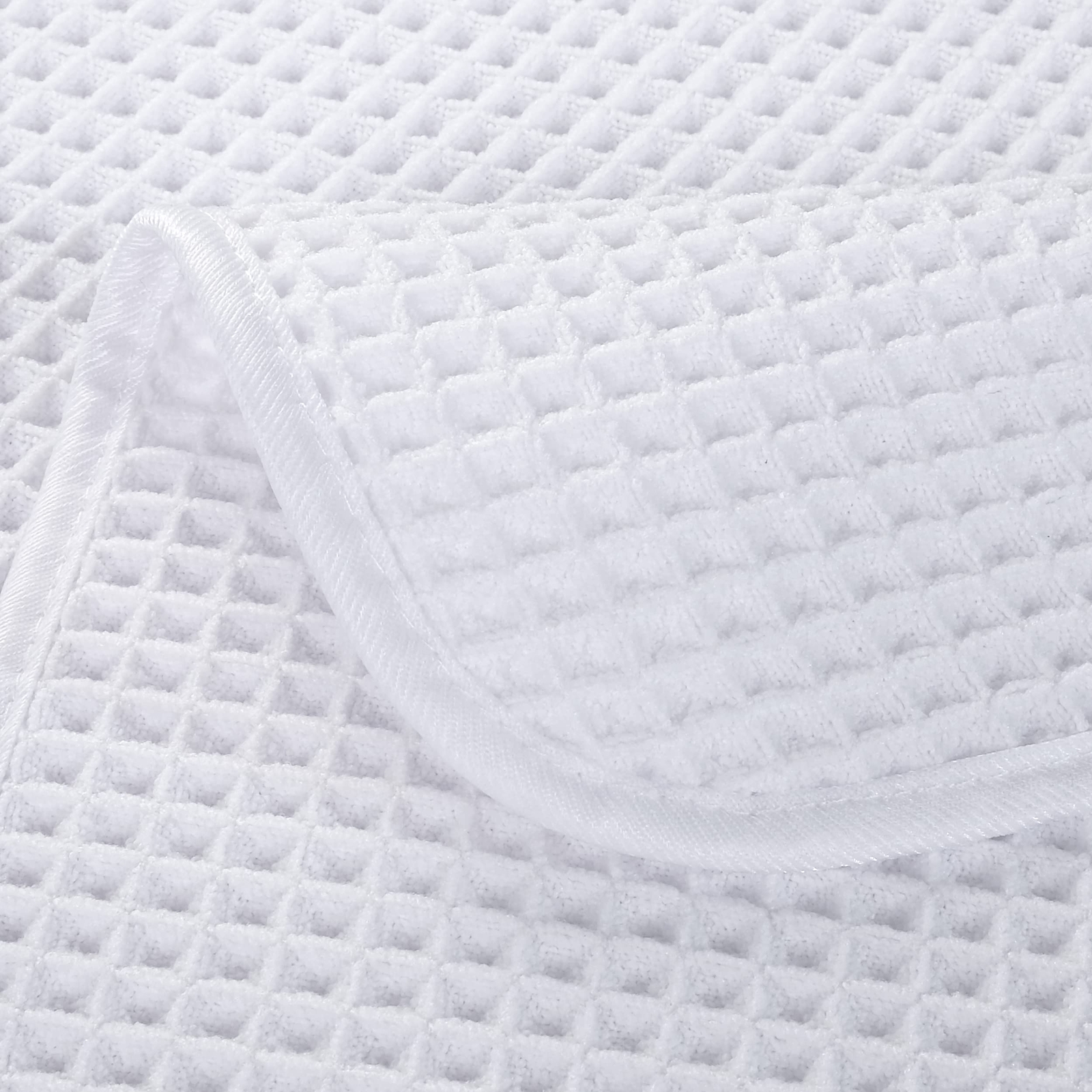 Microfiber Lint Free Washcloth Face Towel Waffle Weave White 13x13in 4 Pack