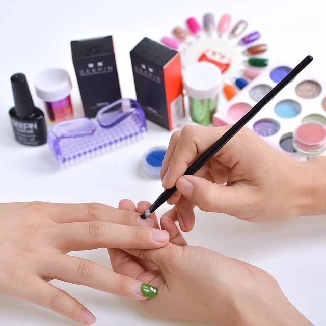 4 Pcs Nail Brush for daily Use – 4 Different 8.3 cm x 2.7 x 4 cm, 4pcs