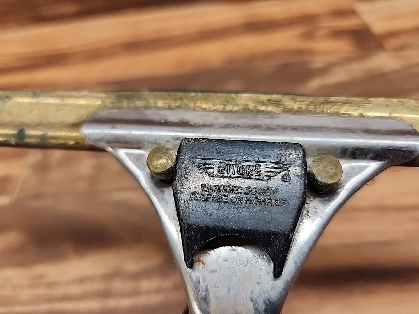 ETTORE Chrome and Brass Master Squeegee Made in USA 11 1/2″ Window Cleaning