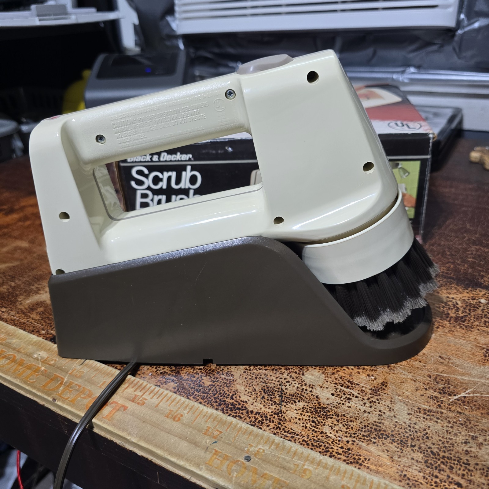 Black & Decker Scrub Brush