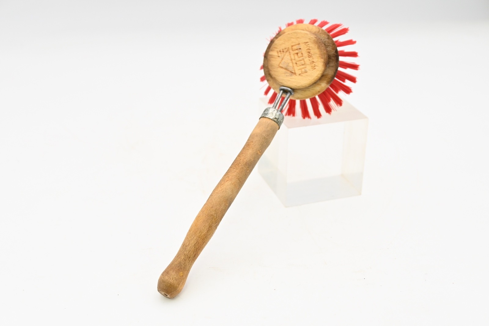 Vntg Wood Handle Vegetable Bristle Scrub Brush Cleaning Utensil Tool W Germany