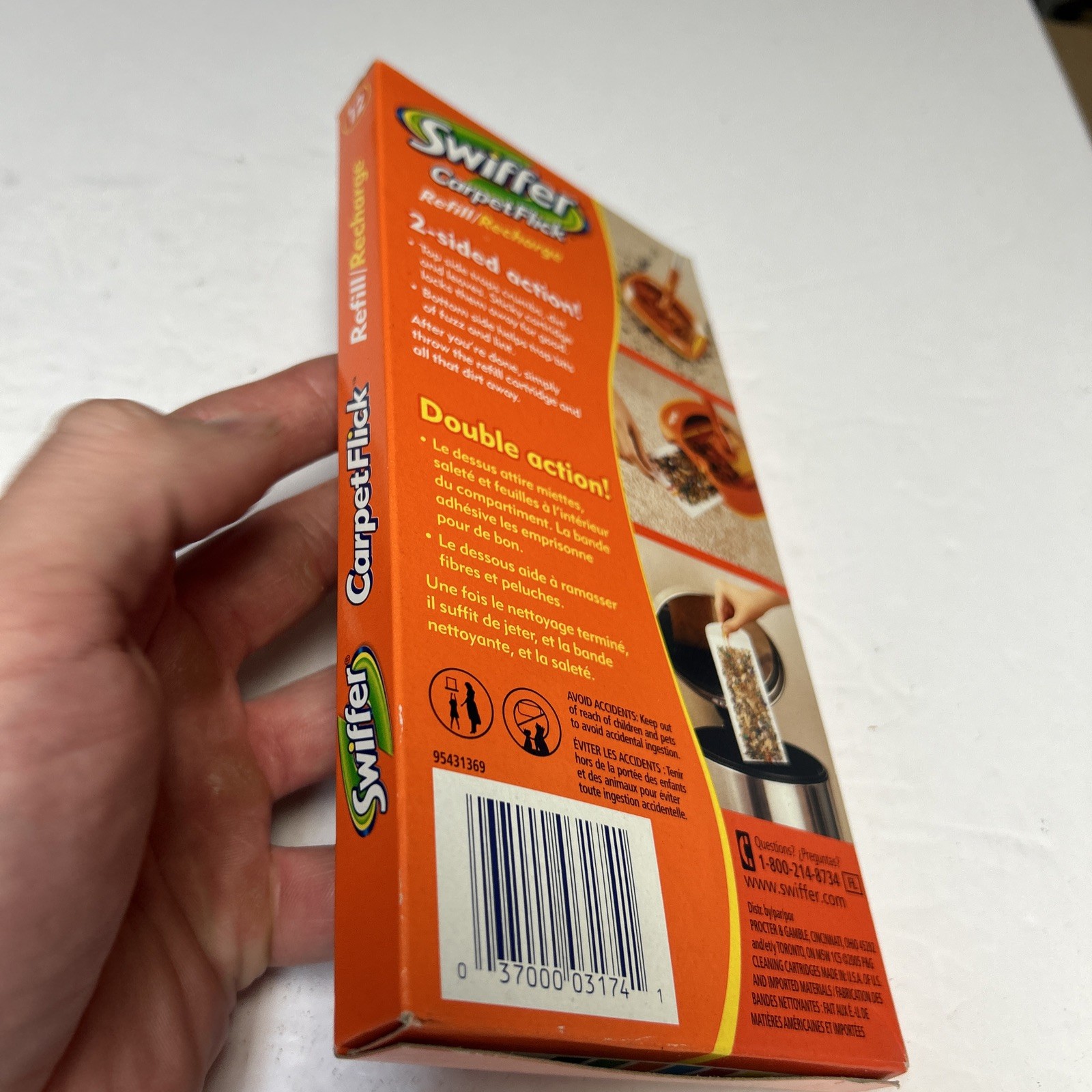 Swiffer Carpet Flick Refill Pack of 12 Cleaning Cartridges Discontinued New