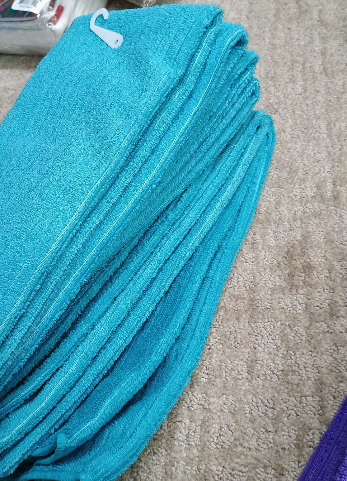 Colored Microfiber Cleaning Cloths – Soft, Reusable & Multi-Purpose