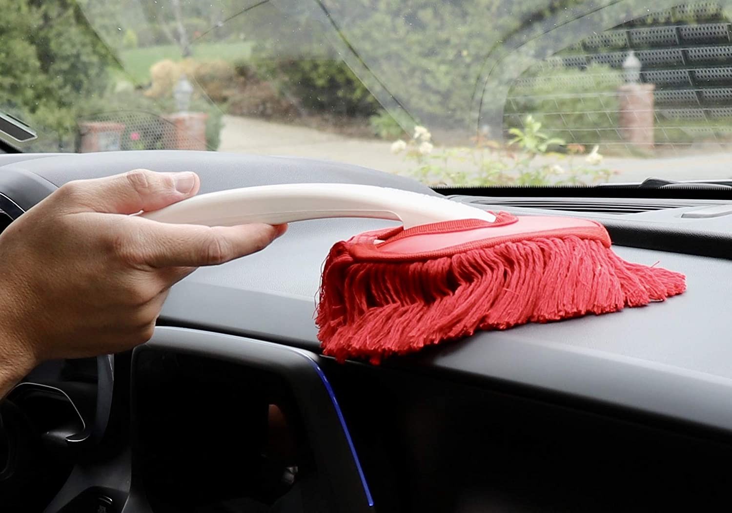 California Mini Car Duster with Case