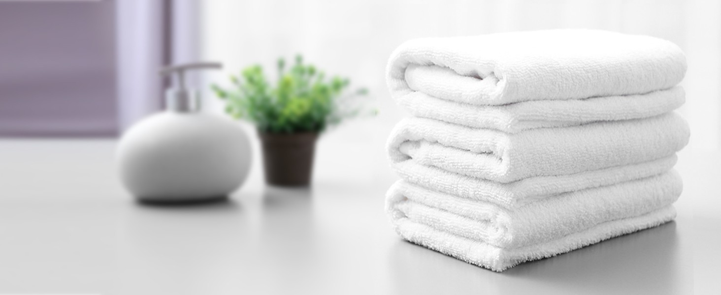 Pack of 4 Extra Large Bath Towels 30 x 60 Inches, 100% Cotton, Larger & Lighter