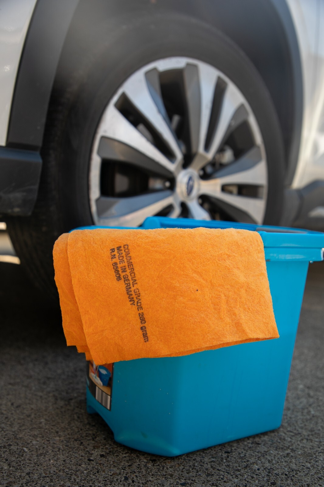 6 GERMAN SHAMMY CHAMOIS CLOTH ABSORBANT DRYING CAR KITCHEN TOWEL