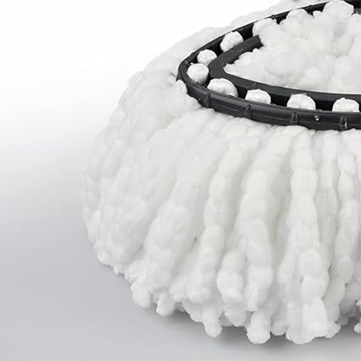 Replacement mop head suitable for O-Cedar deep cleaning and is easy to install