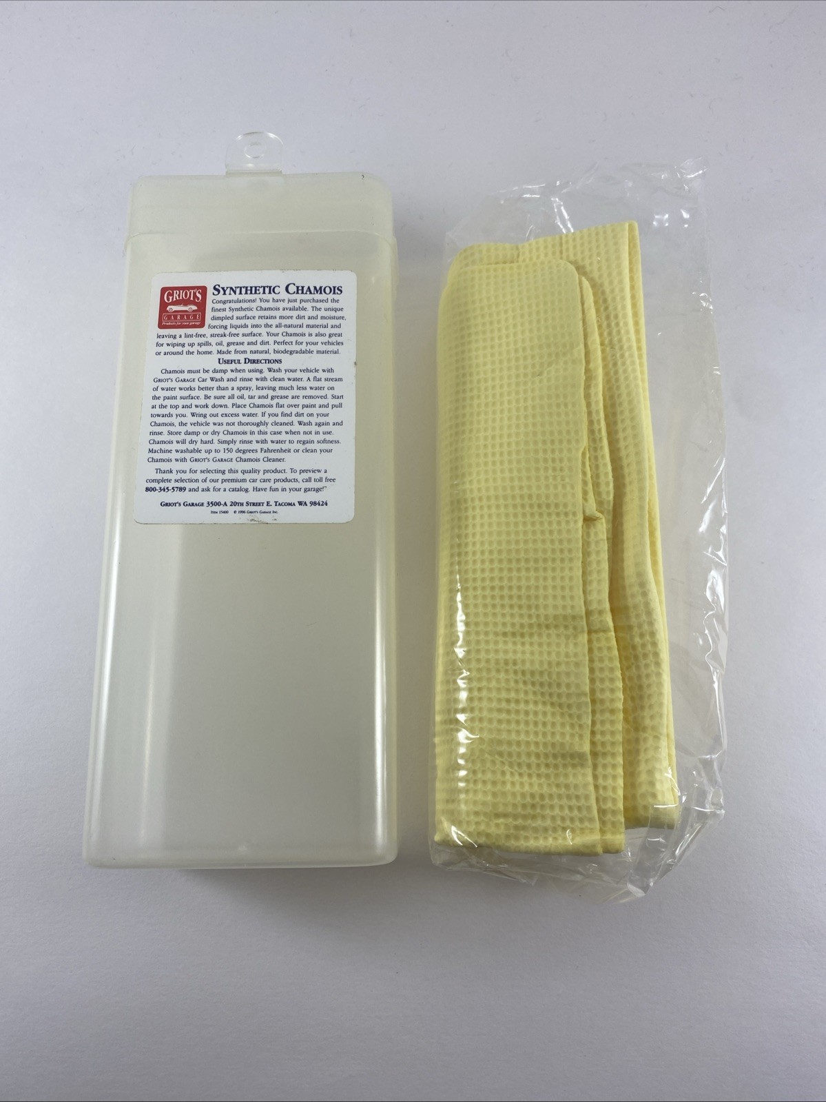 Griot’s Garage Vintage Chamois Synthetic 26”x17″ Wipe Absorber Drying Towel Car