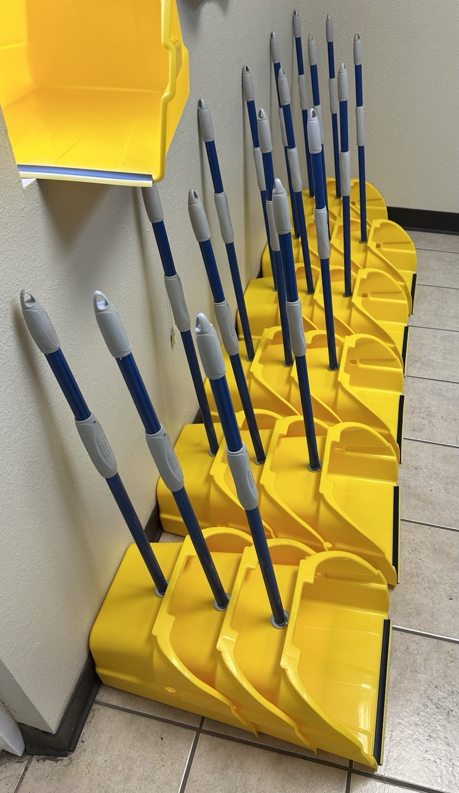 Quickie Non-Tilt Large Yellow Dustpans with Metal Handles – LOCAL PICKUP ONLY