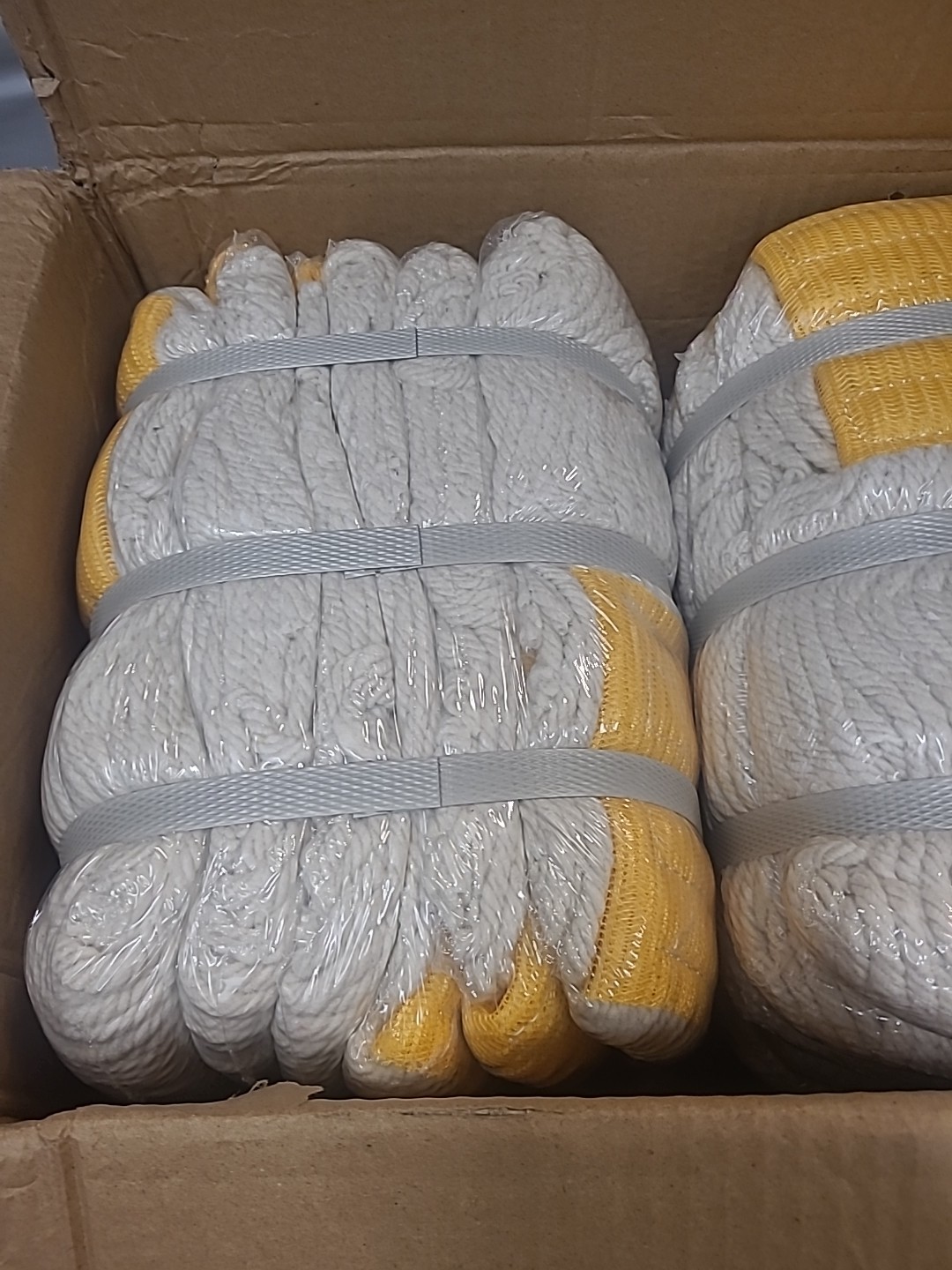 Pack Of 12 Bristles 3024 Mop Head Replacement Universal Wide Cut End 4 Ply 3024