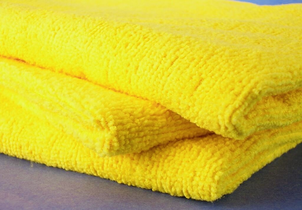 (New) K Signature Ultra Plush Microfiber Towel, Yellow, 16 in x 16 in, Options