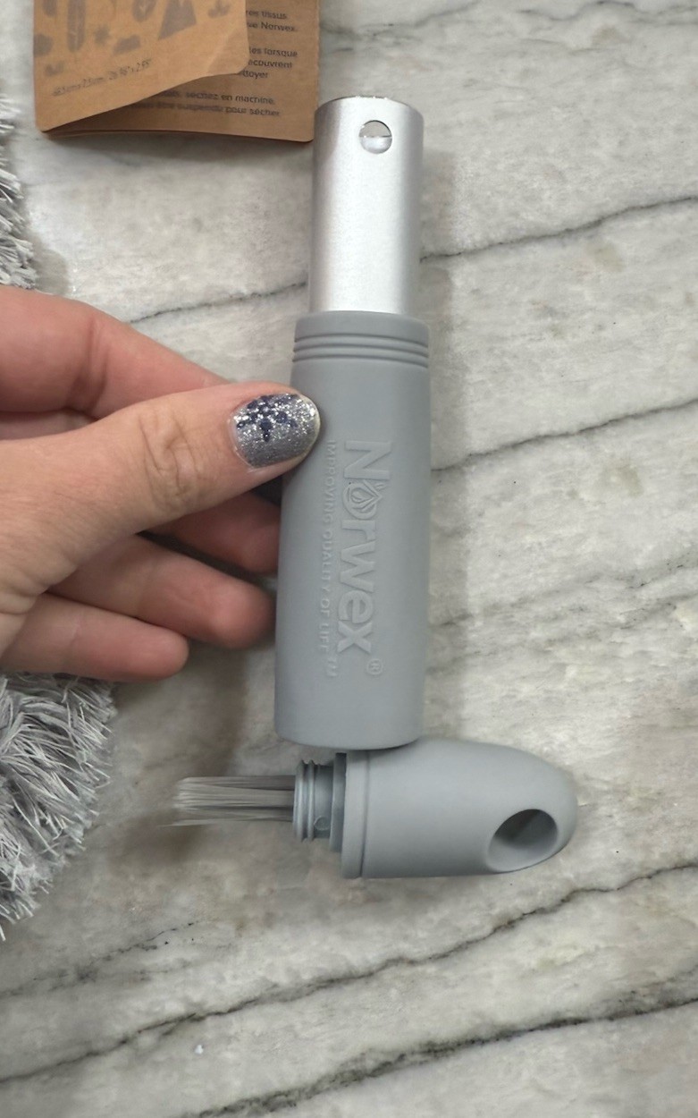 NEW Norwex Envirowand Regular Size Two-Sided Duster Sleeve Multi-Use Handle Tool