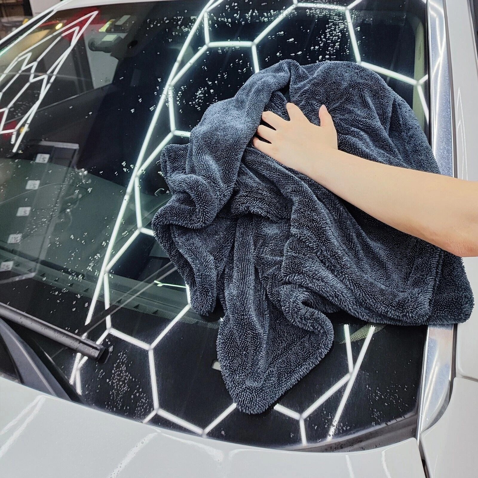 Super Absorbent Microfiber Car Drying Towel Twisted Loop 24” x 36″ 1500GSM