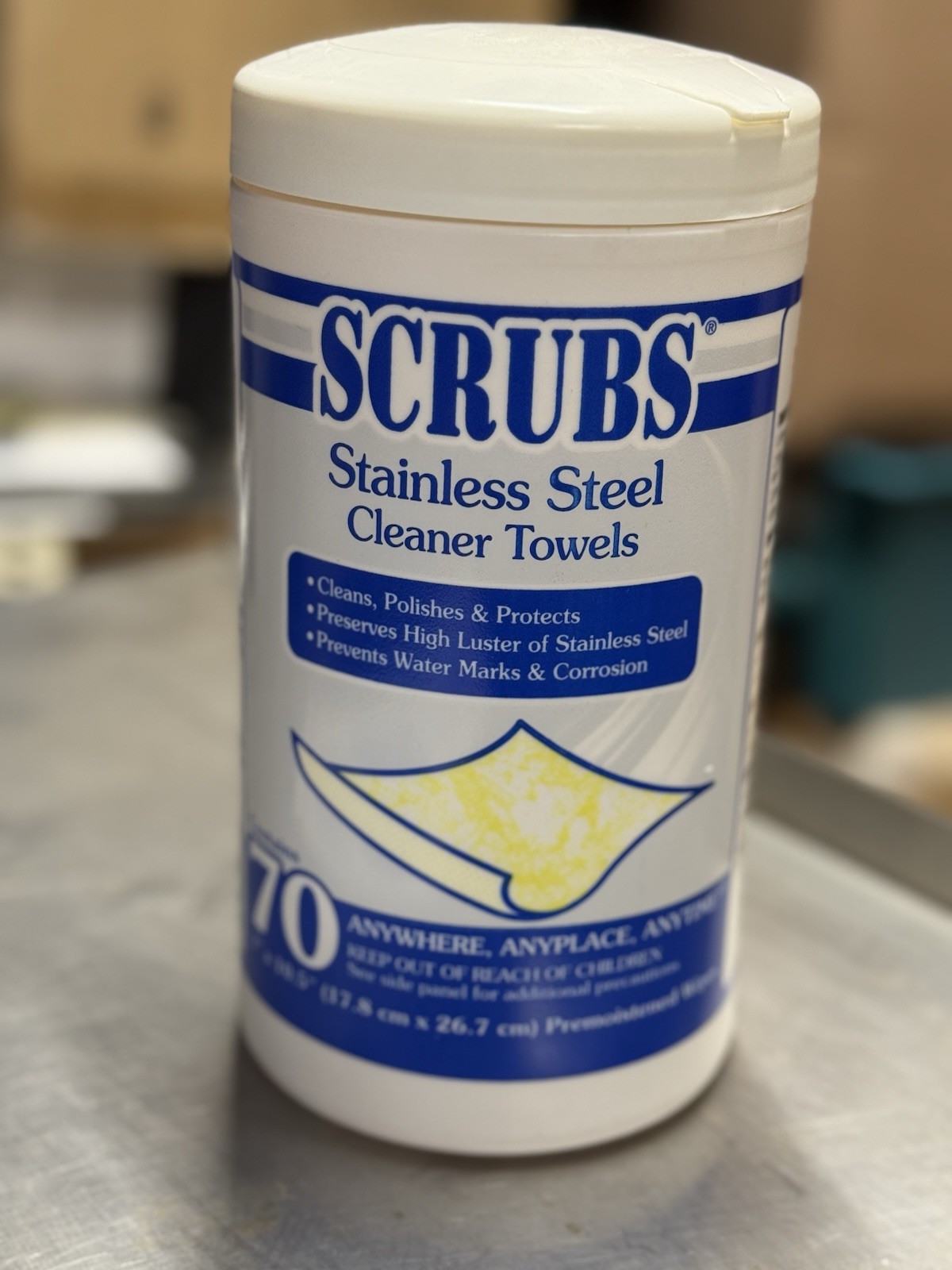 Scrubs Stainless Steel Cleaner Towels 70-Count (7″x10.5″) | Cleans & Polishes
