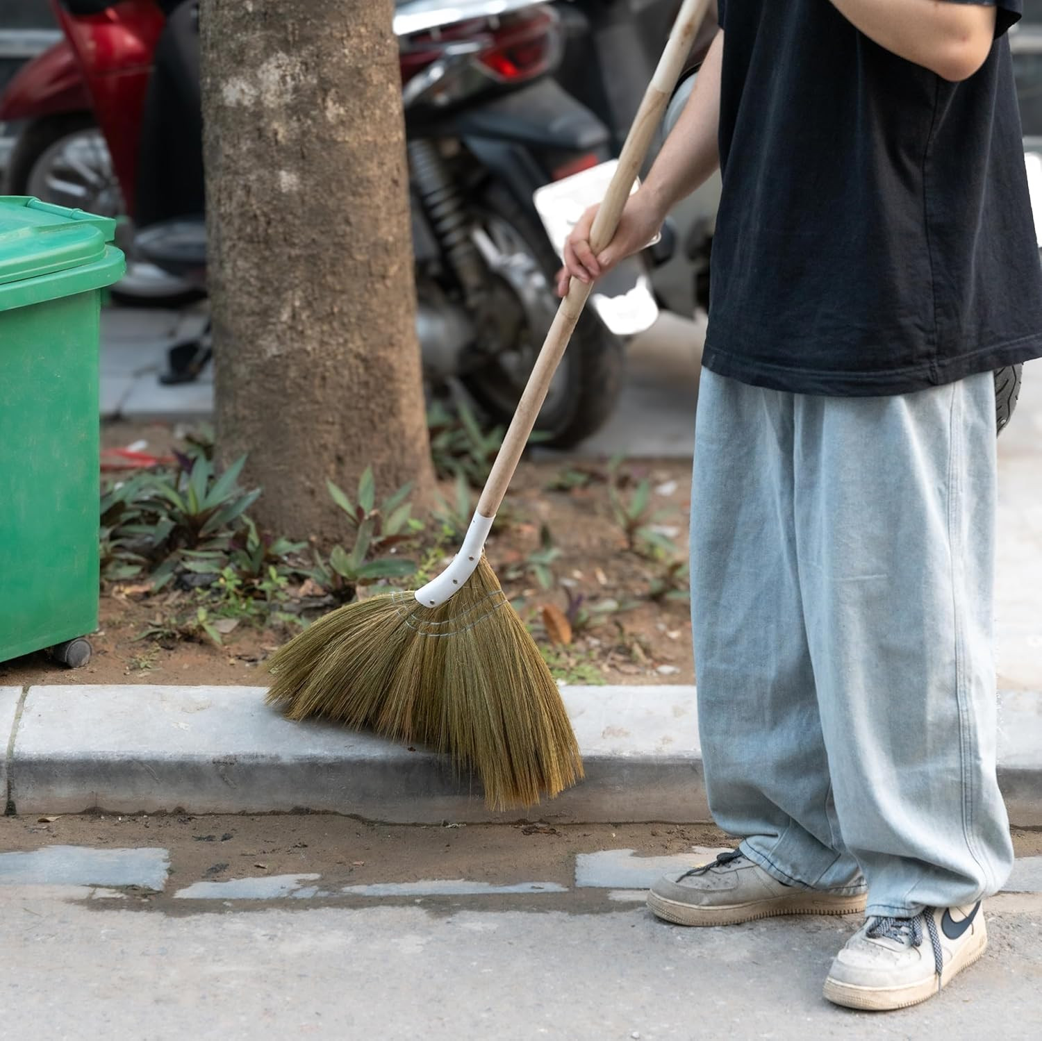 Natural Broom – Indoor Grass Broom – Long Handle Broomstick for House, Garage, O