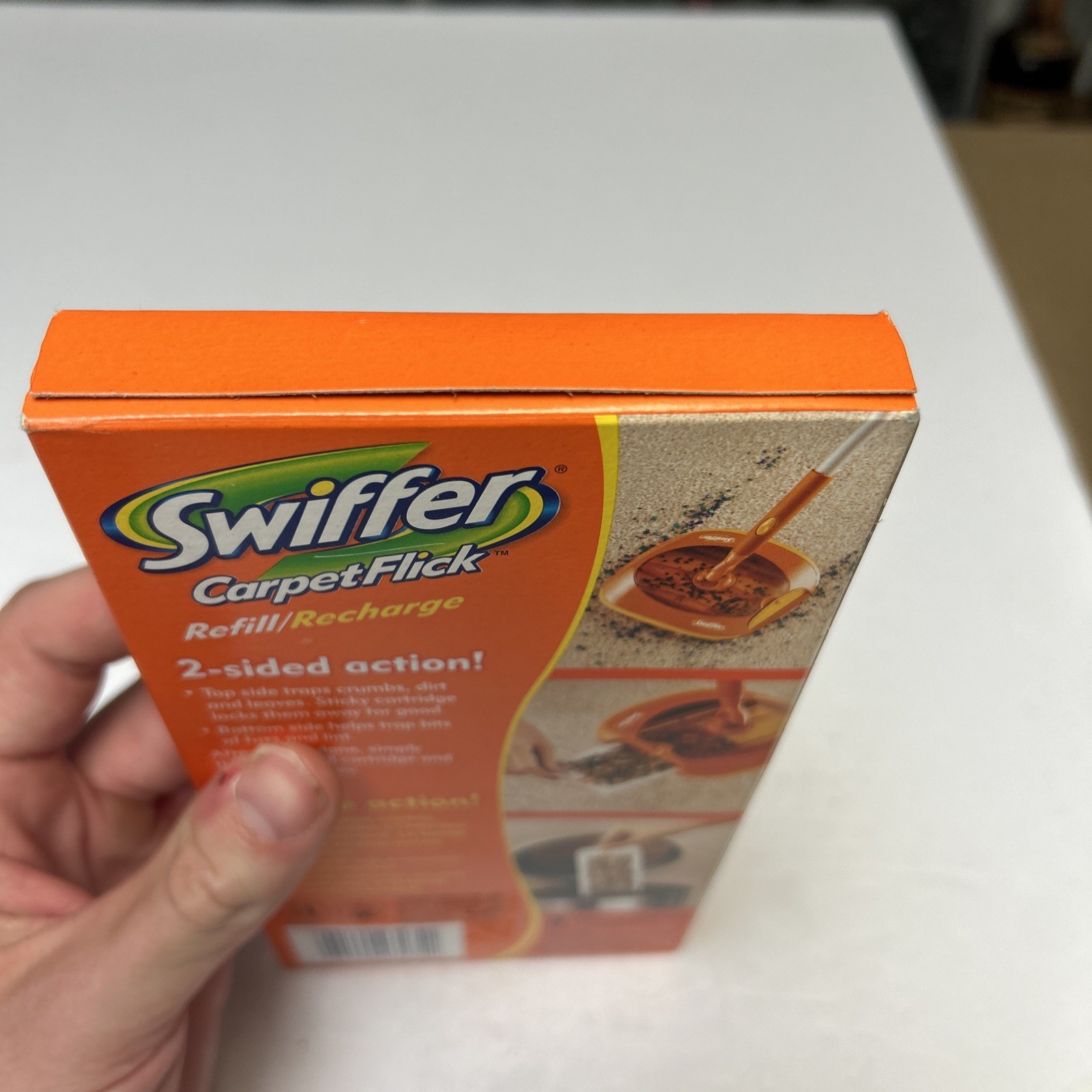 Swiffer Carpet Flick Refill Pack of 12 Cleaning Cartridges Discontinued New