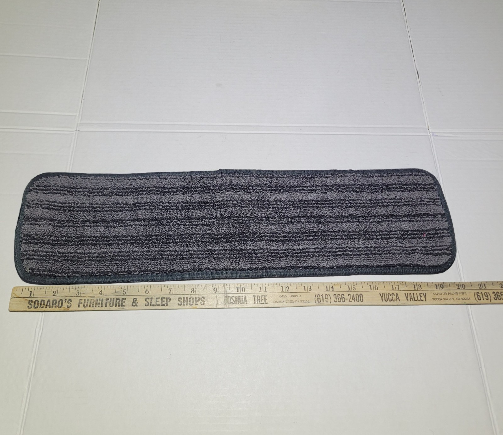 Lot of 3 Rubbermaid HYGEN 20″ Microfiber Mop Pads Commercial Cleaning