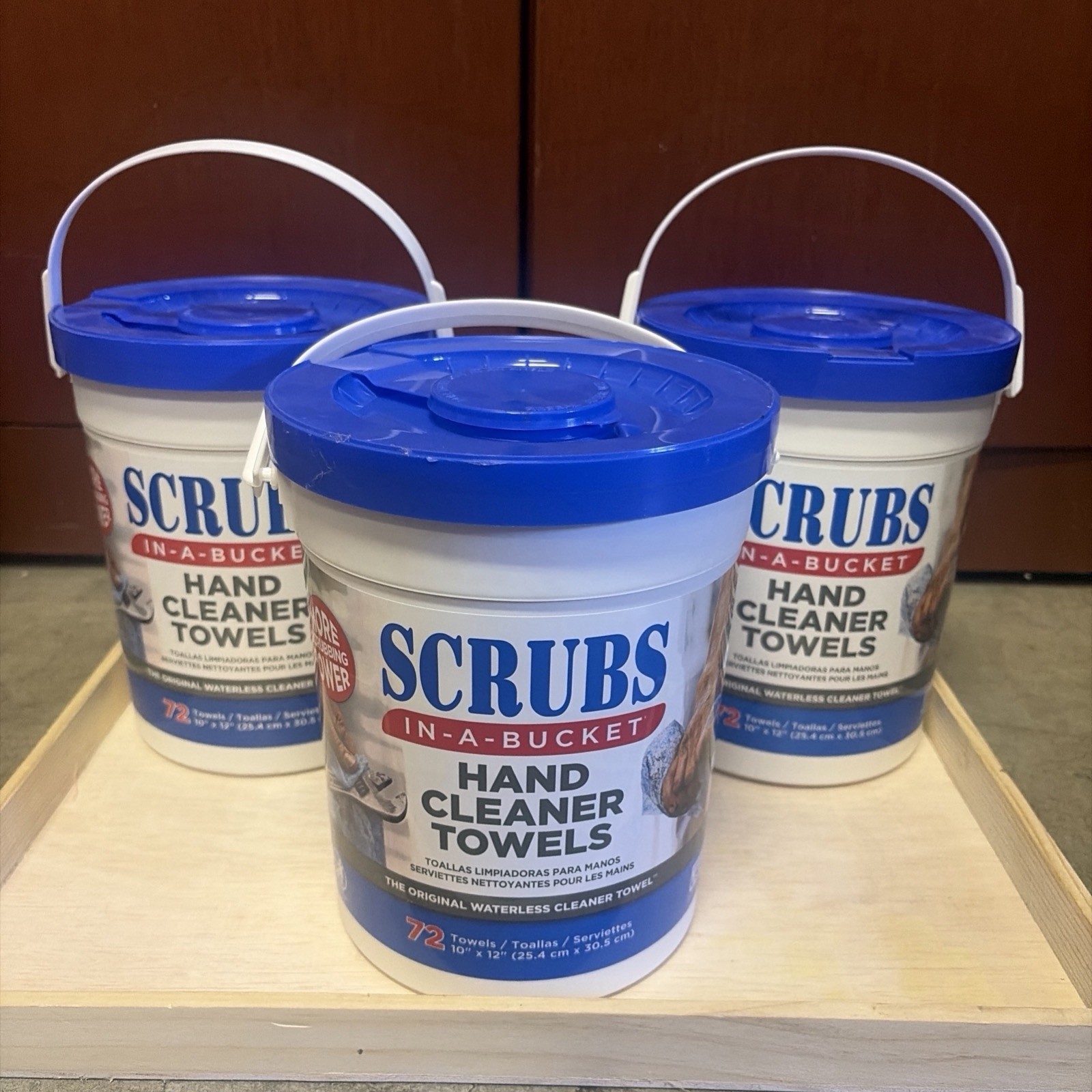 Scrubs In-A-Bucket Hand Cleaner Towels 72 Count Waterless Cleaning Wipes Lot 3