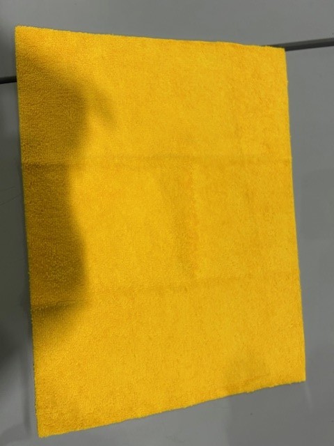 YELLOW – GENERIC YELLOW 16″ BY 12″ WASH CLOTH