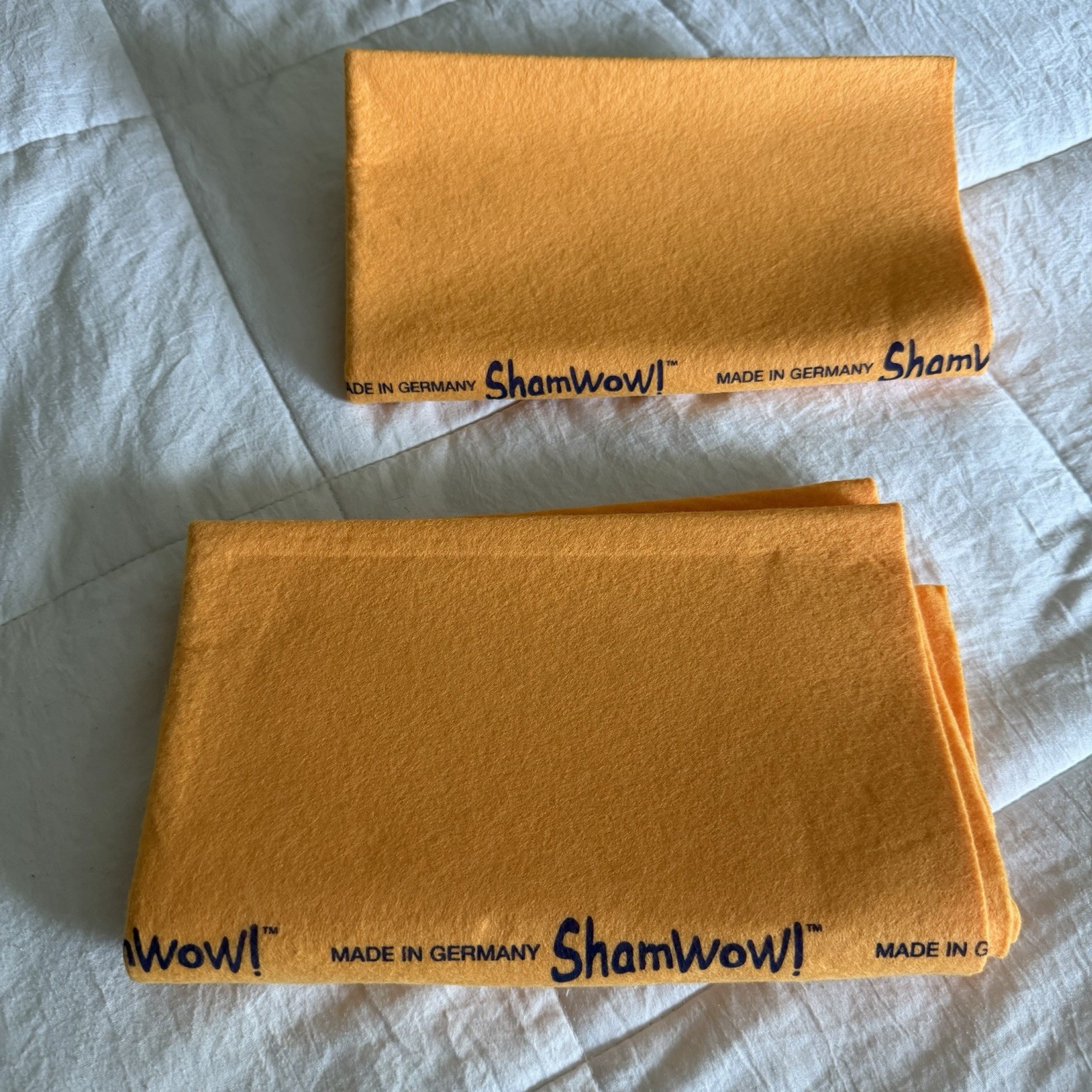 ShamWow (2) Pack Cleaning Cloths 23×19 Made In Germany Authentic
