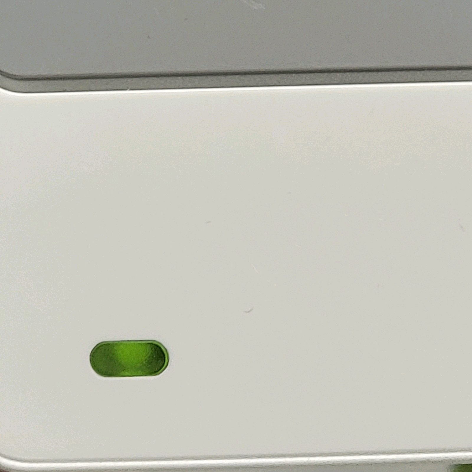NICE – iRobot Braava Jet 240 Robot Mop Wet/Damp/Dry WITH Pads Battery & Charger