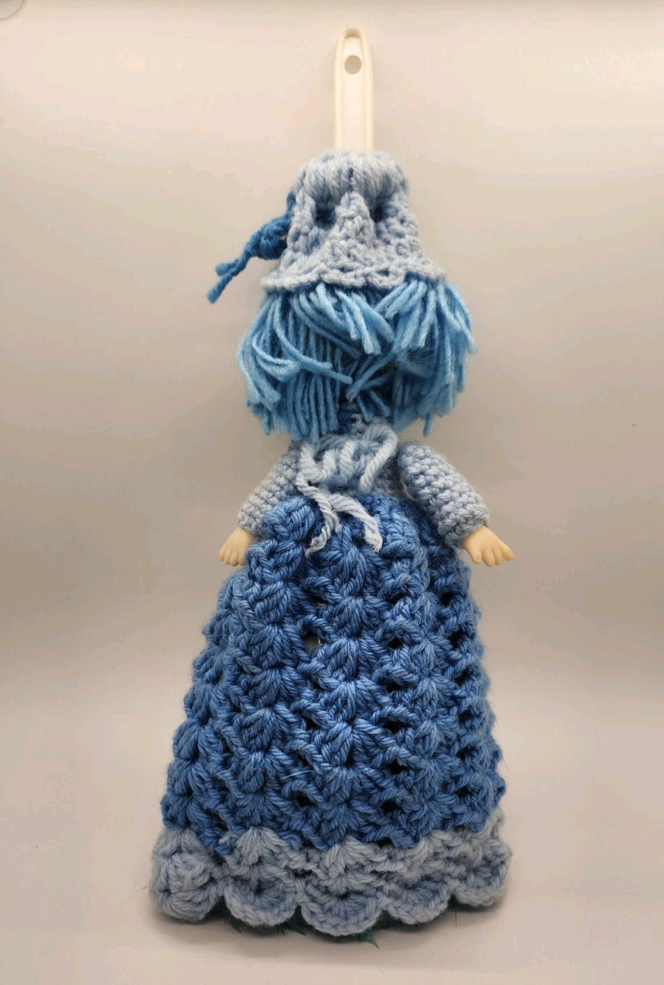 Viking Ind. Blue Feather Duster Strawberry Shortcake Doll w/Blue Crotchet Dress