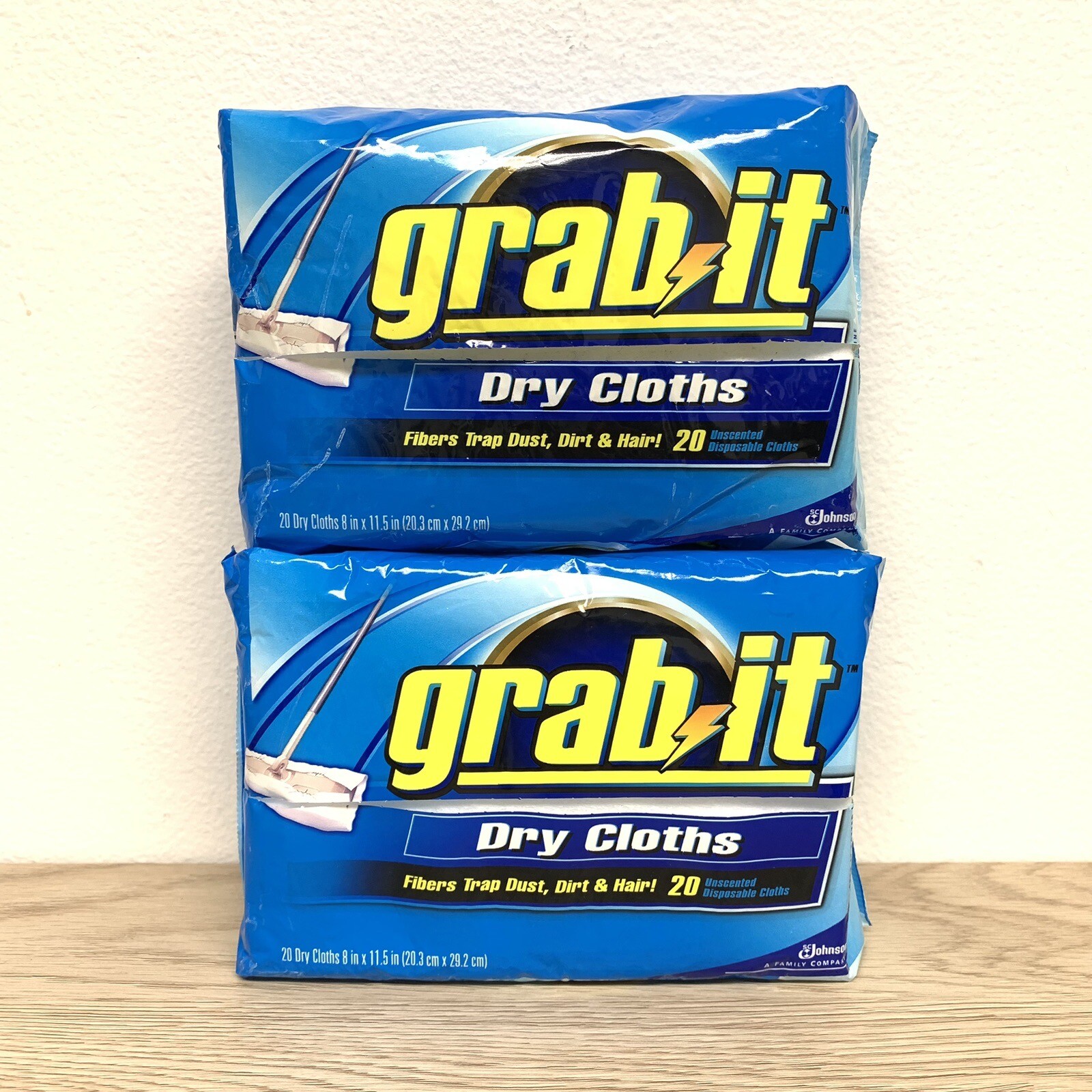 2 Grab-It Dry Cloths Unscented 20 pack, 40 total Sweeper Dusting Disposable OPEN