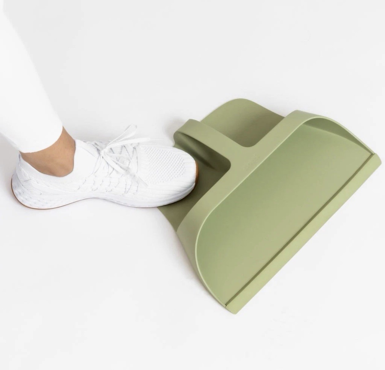 Dotti Best Broom and Dustpan – Sage Green