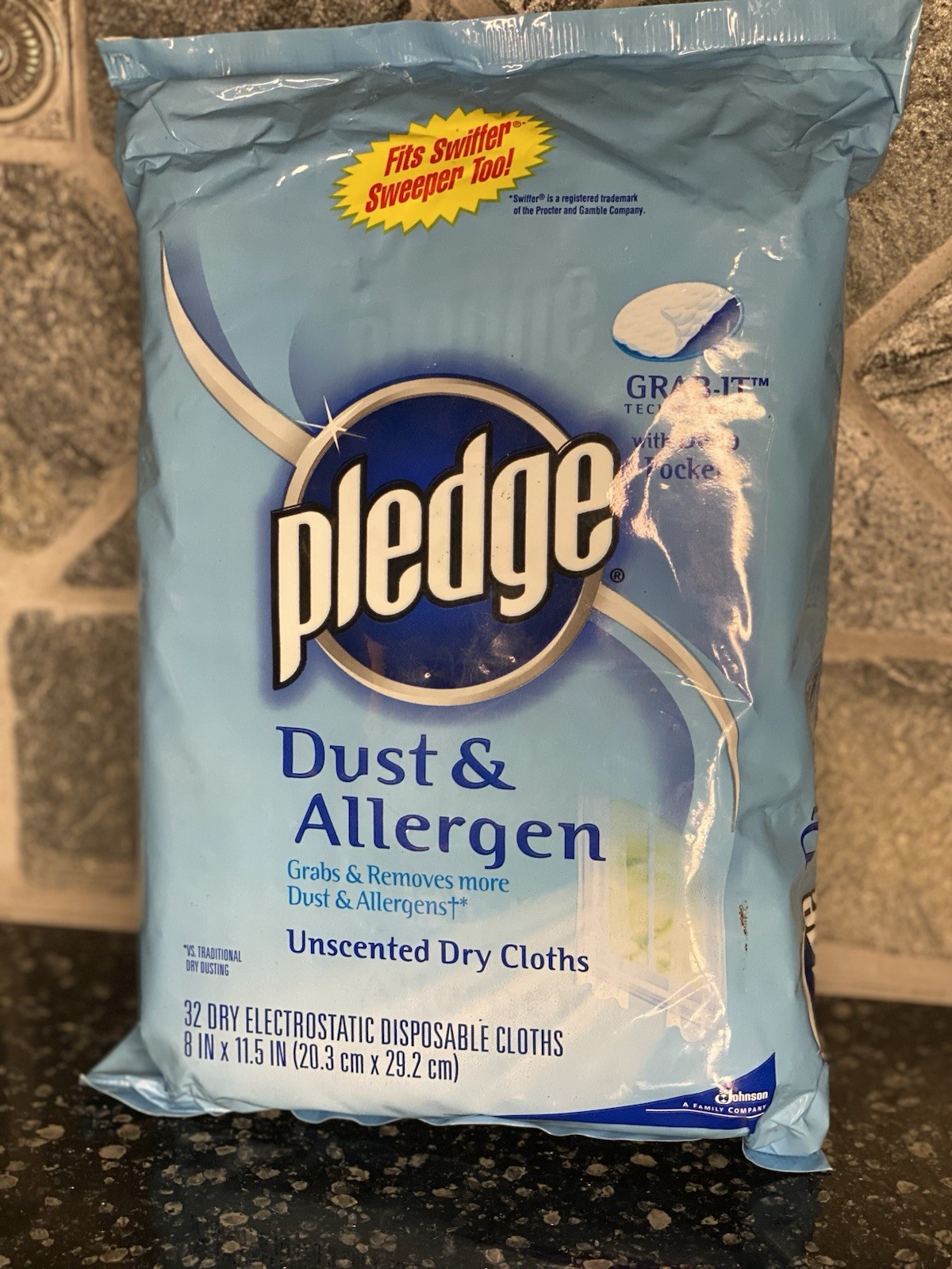Pledge Grab It Dust Allergen Dry Cloths Unscented 32 Count New Discontinued