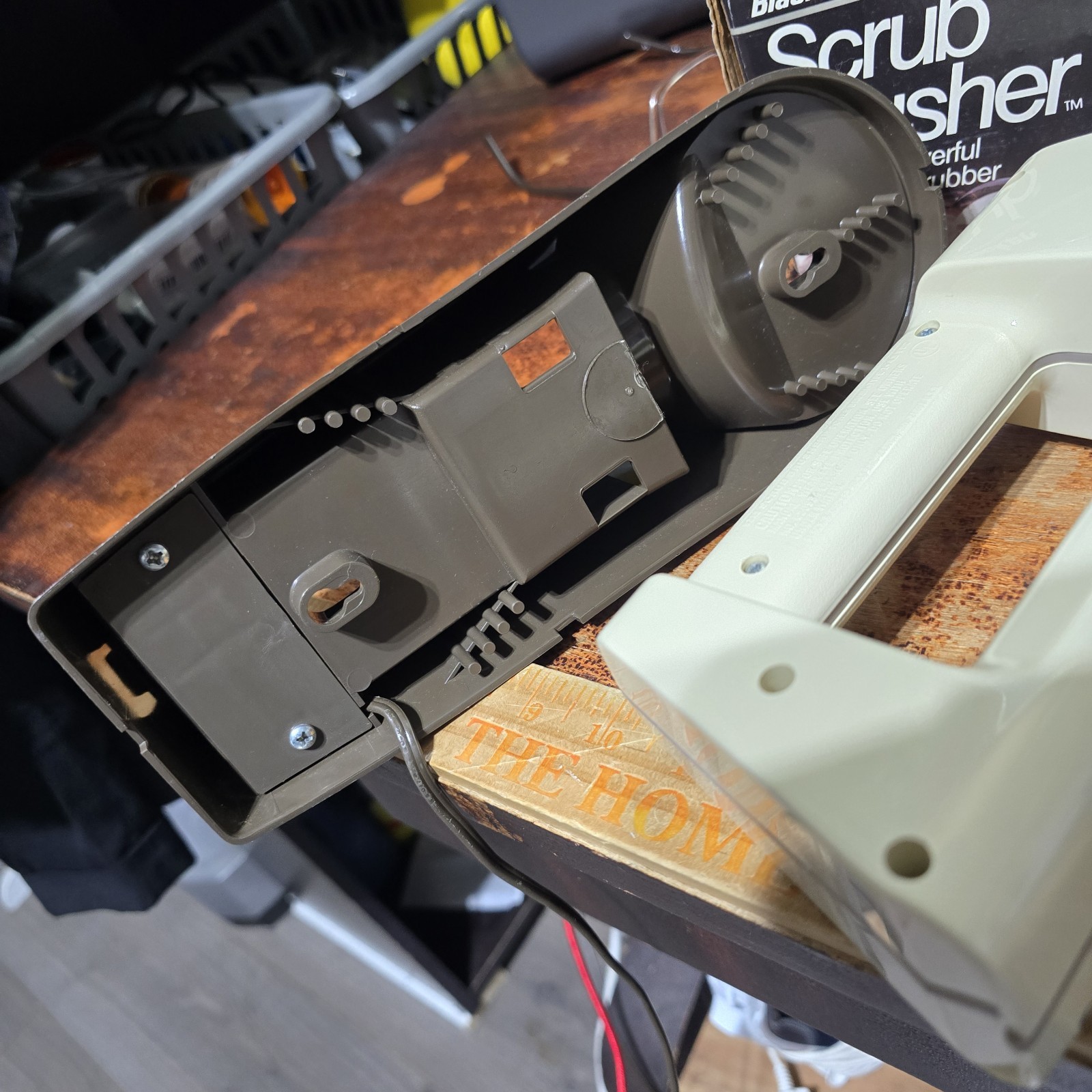 Black & Decker Scrub Brush
