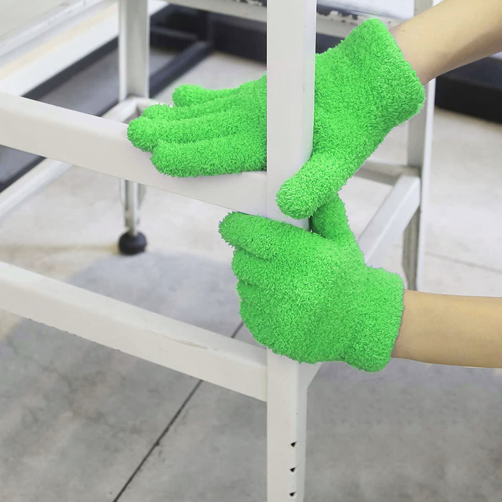 EvridWear Microfiber Dusting Cleaning Gloves Scratch-Free for House Cars 2 sizes