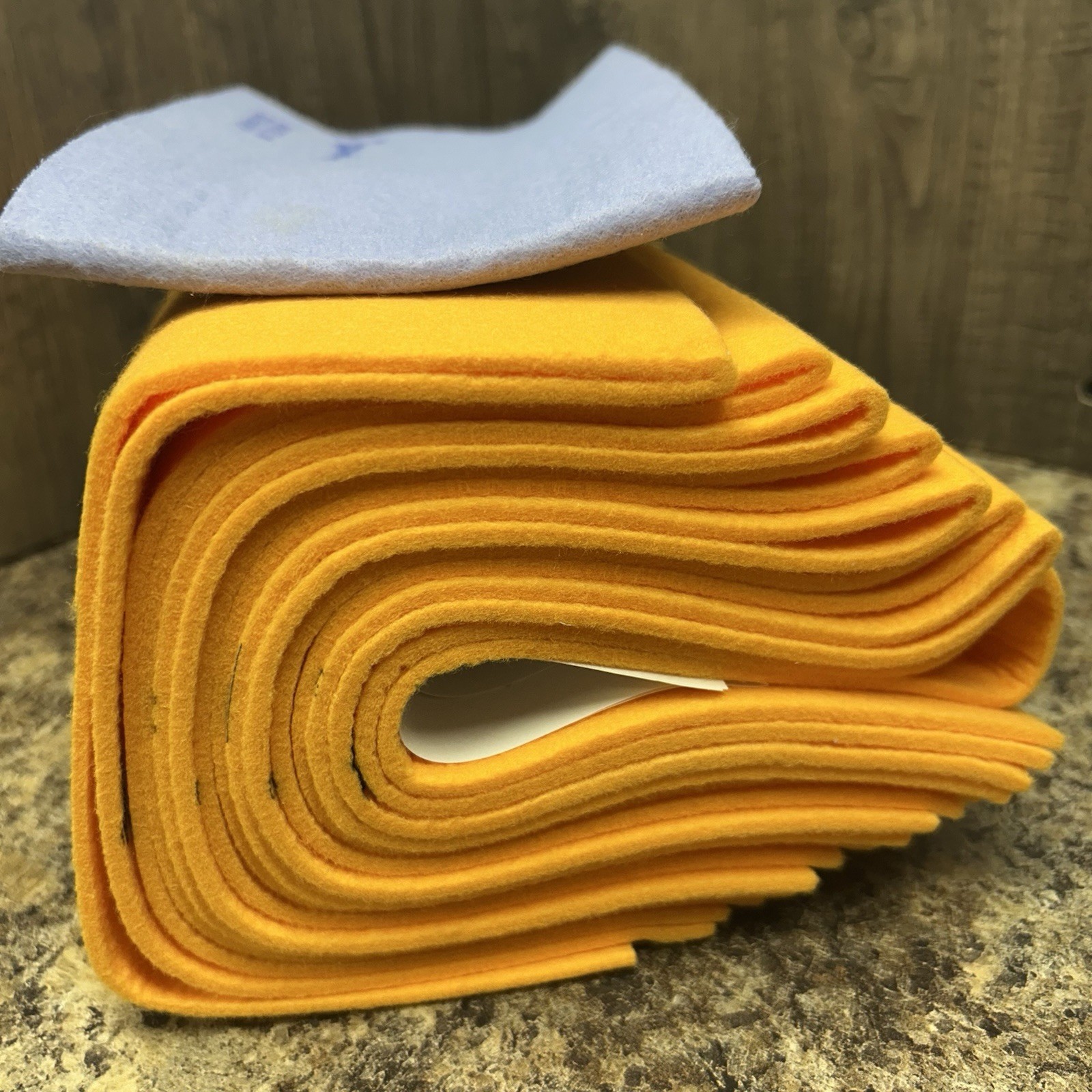 GENUINE Shamwow Towels Absorbent 4 Large 1 Mini Towels Original Made in Germany