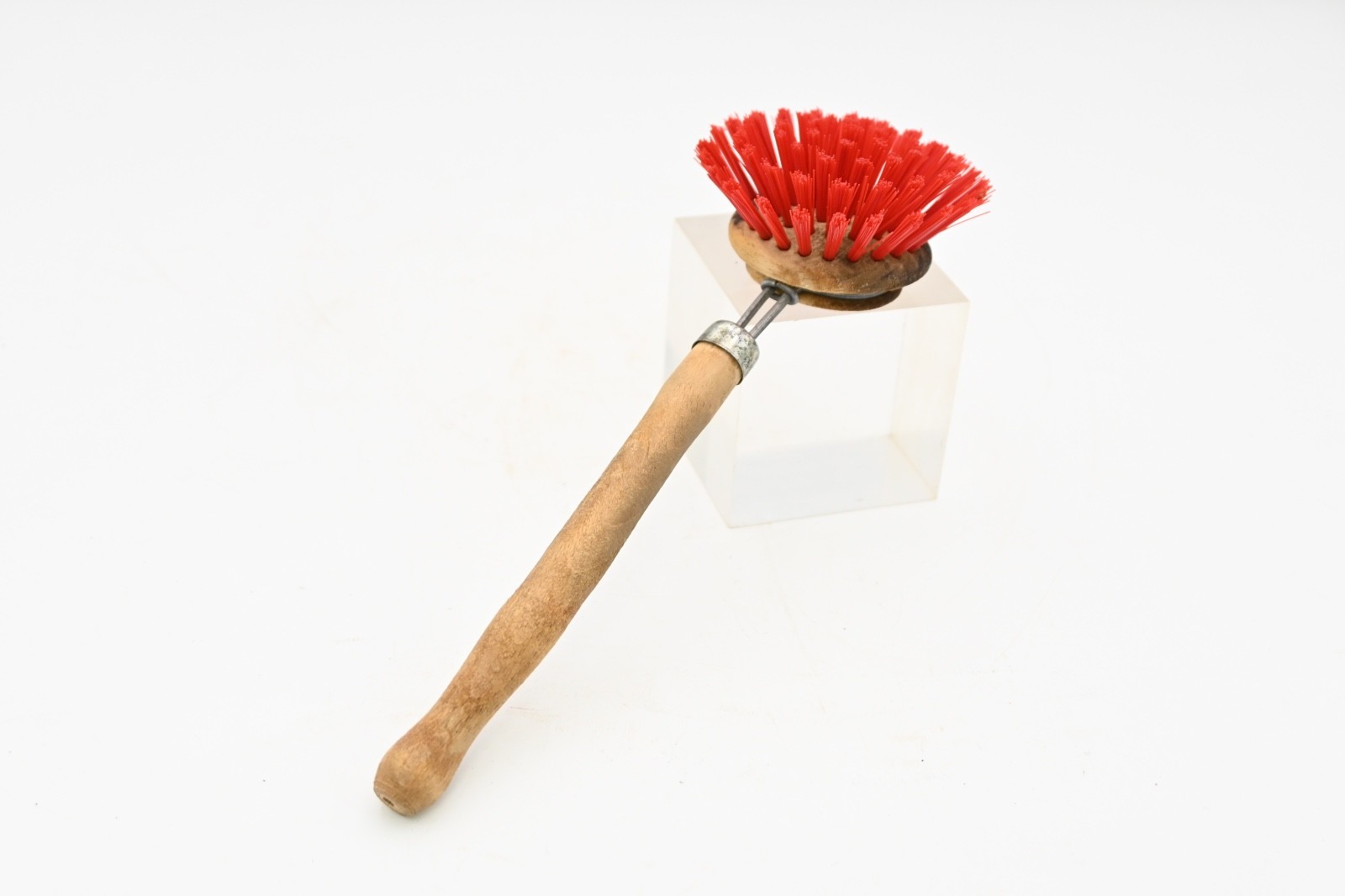 Vntg Wood Handle Vegetable Bristle Scrub Brush Cleaning Utensil Tool W Germany