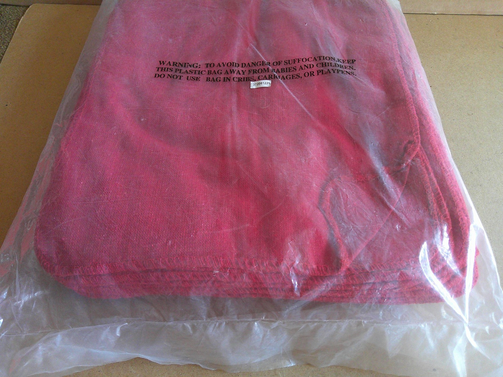 14 in. x 13 in. Mechanics Shop Towels Red 50 Pack NEW