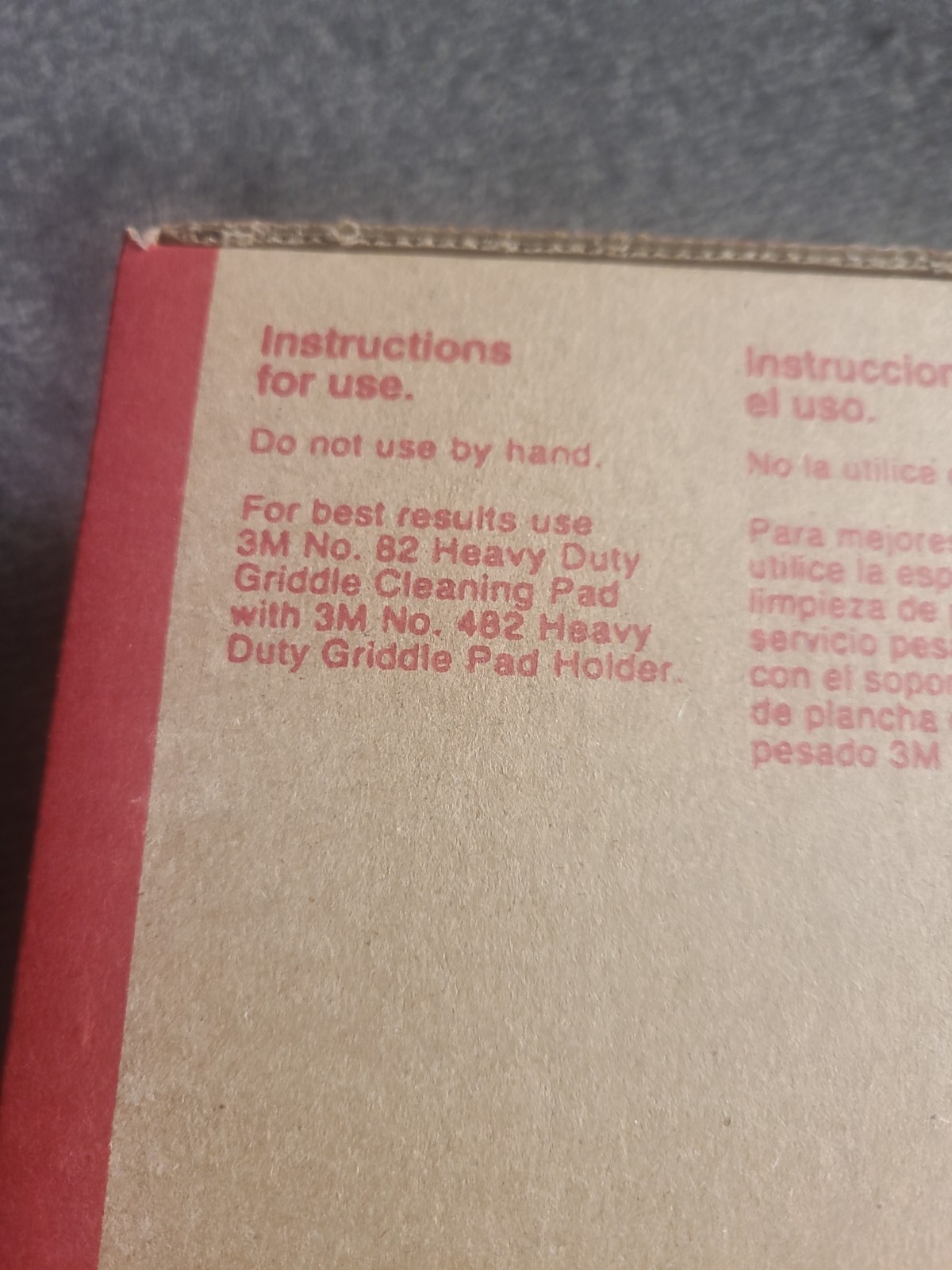 3M Scotch-Brite Heavy Duty Griddle Pad 82, 10- 4.5 in x 5.5 in, Blackstone. T2