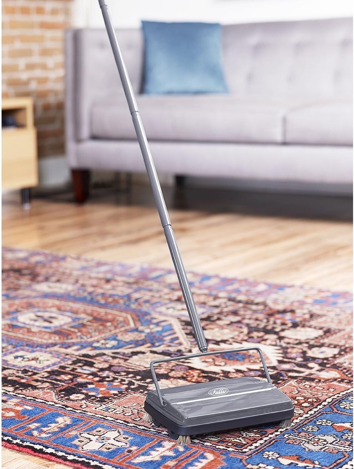 Durable 9″ Electrostatic Carpet Sweeper with Extra Rotor – Lightweight Design