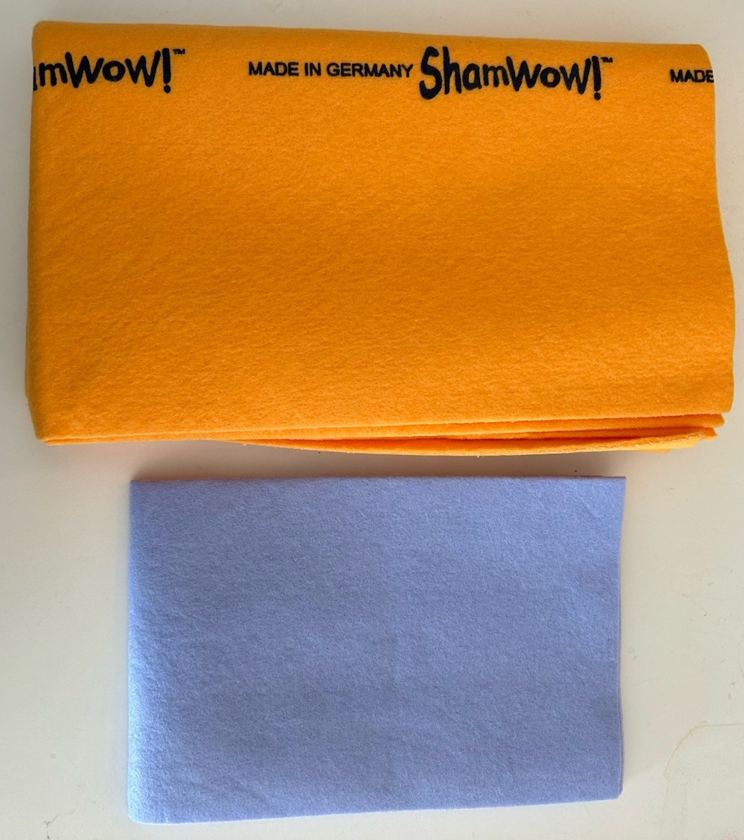 ShamWow Towels 1 Large 20″x23.5” & 1 Small 15″X15″ Germany Chamois Sponges New