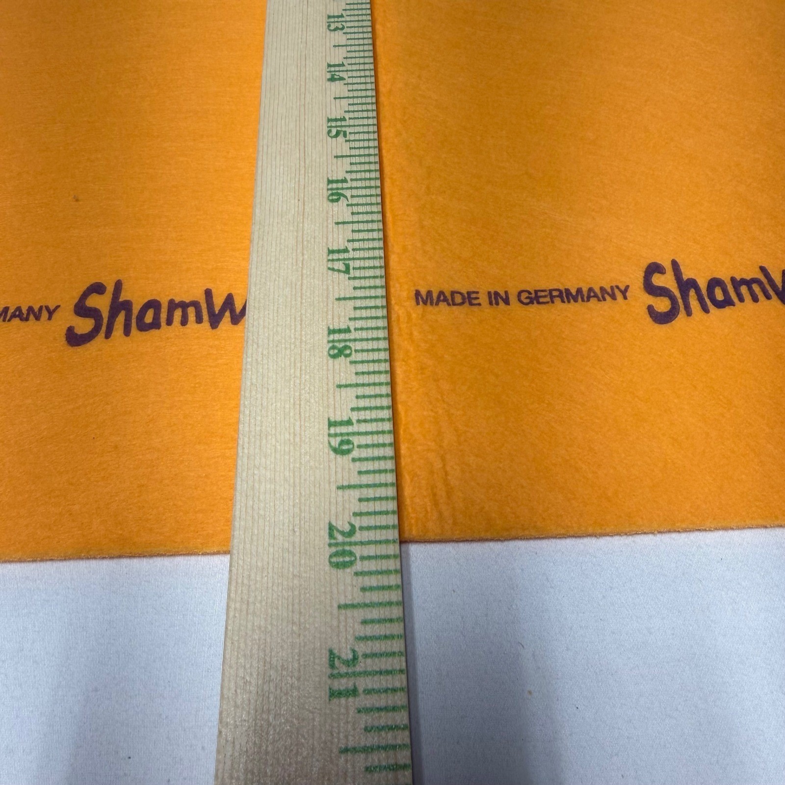 ShamWow 5 Piece Set Cleaning Cloths 3 Large Orange 2 Small Blue Made in Germany
