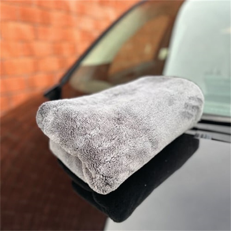 Large Jumbo Ultra Soft Dual-Faced Microfiber Drying Towel | Super Absorbent