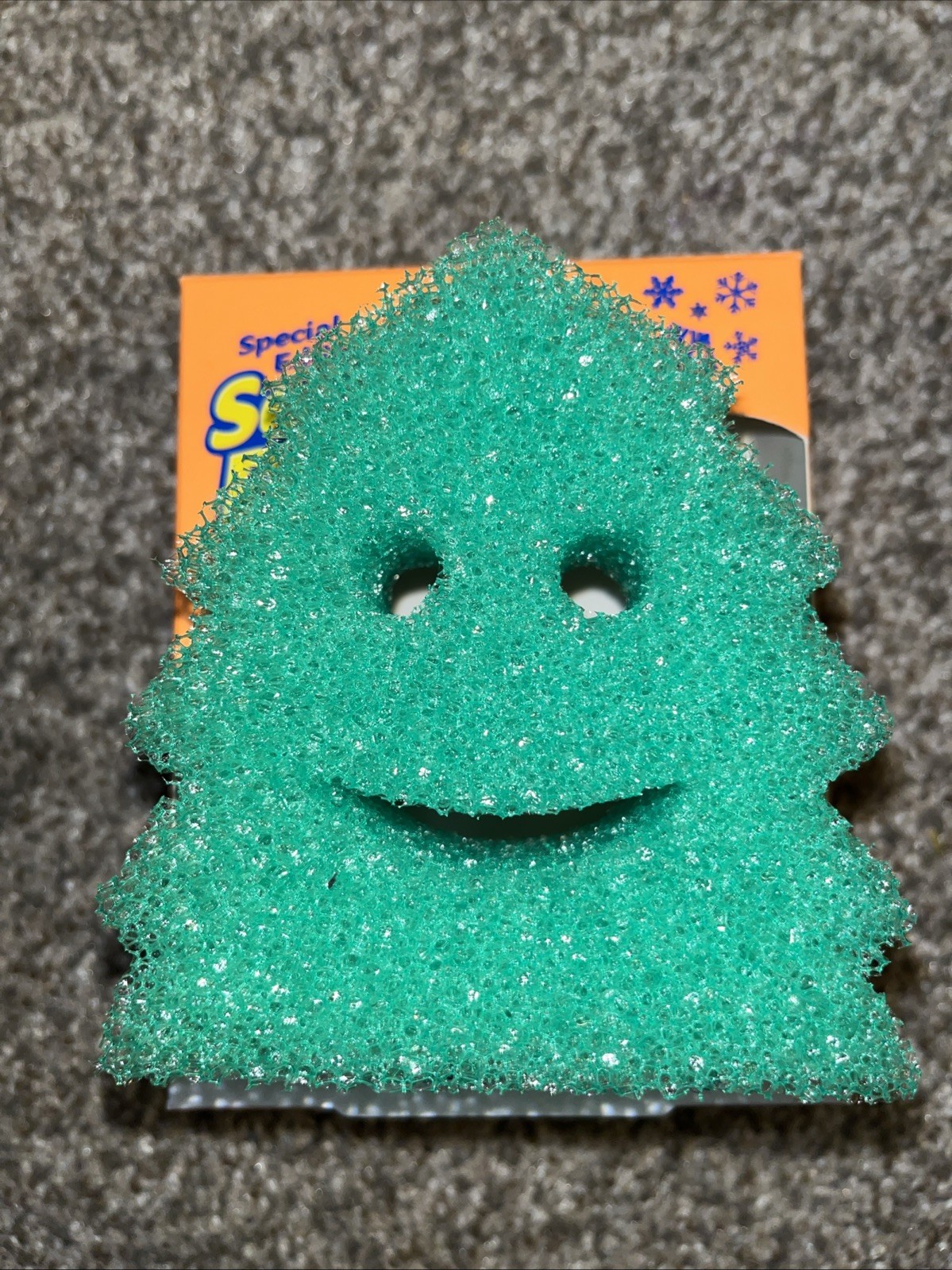 Scrub Daddy Winter Shape Holiday Christmas Tree Special Edition New In Box