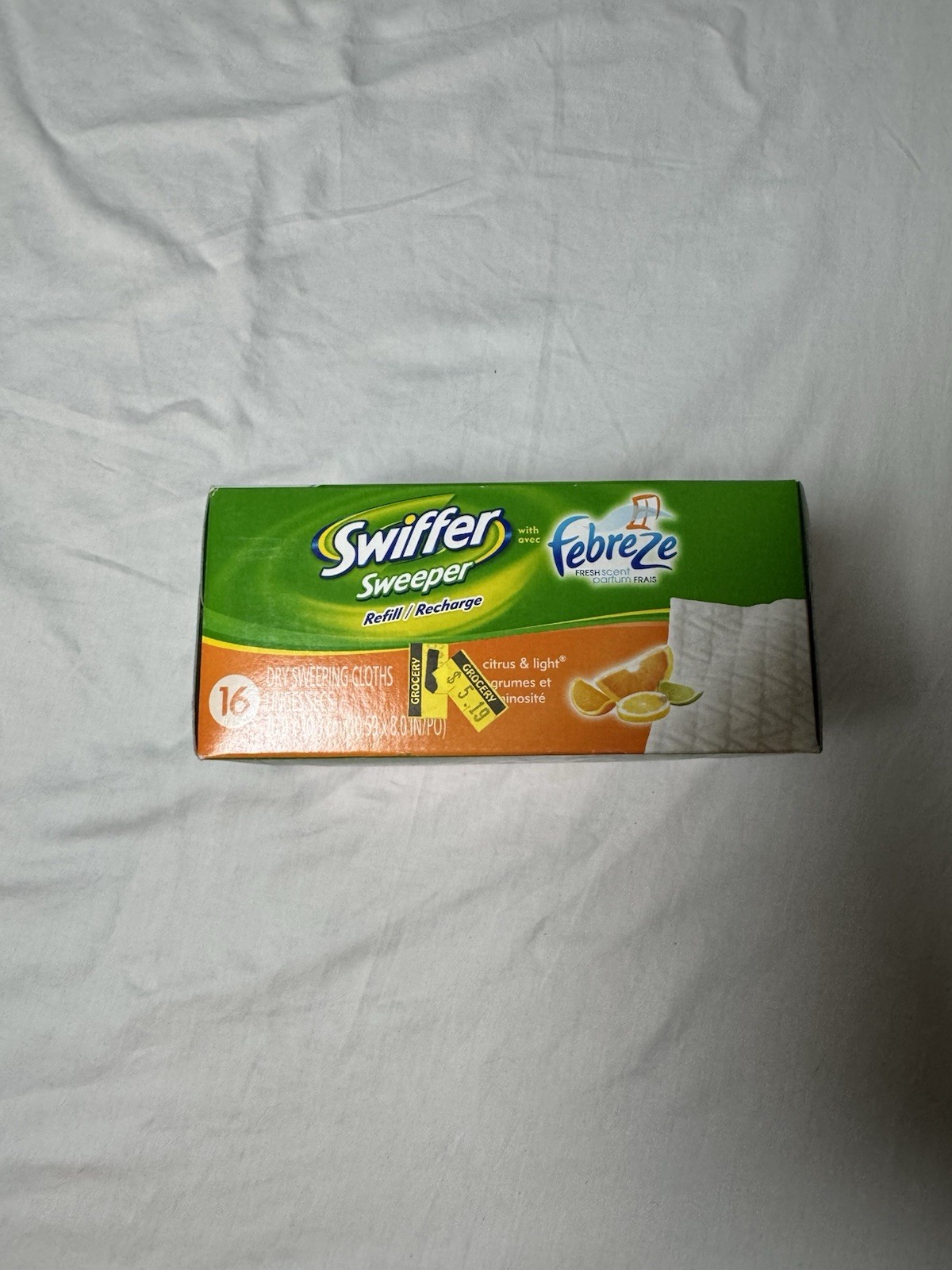 Swifter Sweeper Febreze Citrus Scent Disposable Dry Sweeping Cloths Pack Of 16