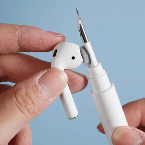 2X Universal AirPods Cleaning Kit – Brush & Pen for All Models, Earbuds & Case