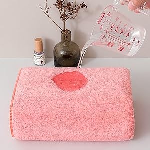 8-Piece Soft Microfiber Towel Set Incredibly Absorbent Lightweight Quick Dry and